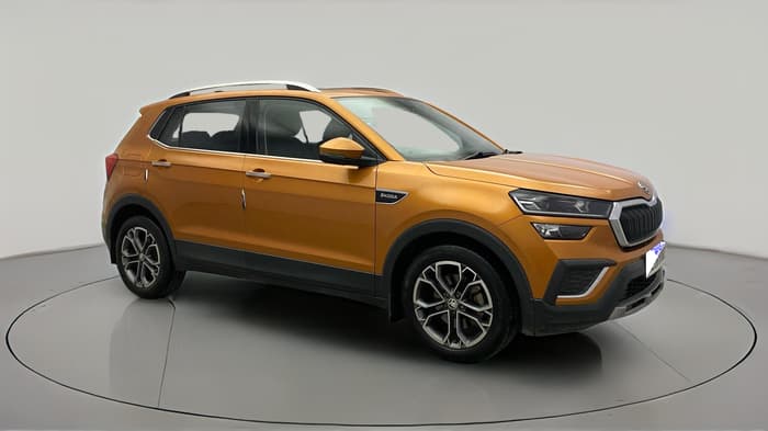 2021 Skoda KUSHAQ STYLE 1.5L TSI MT, Petrol, Manual, 25,438 km, Right Front Diagonal